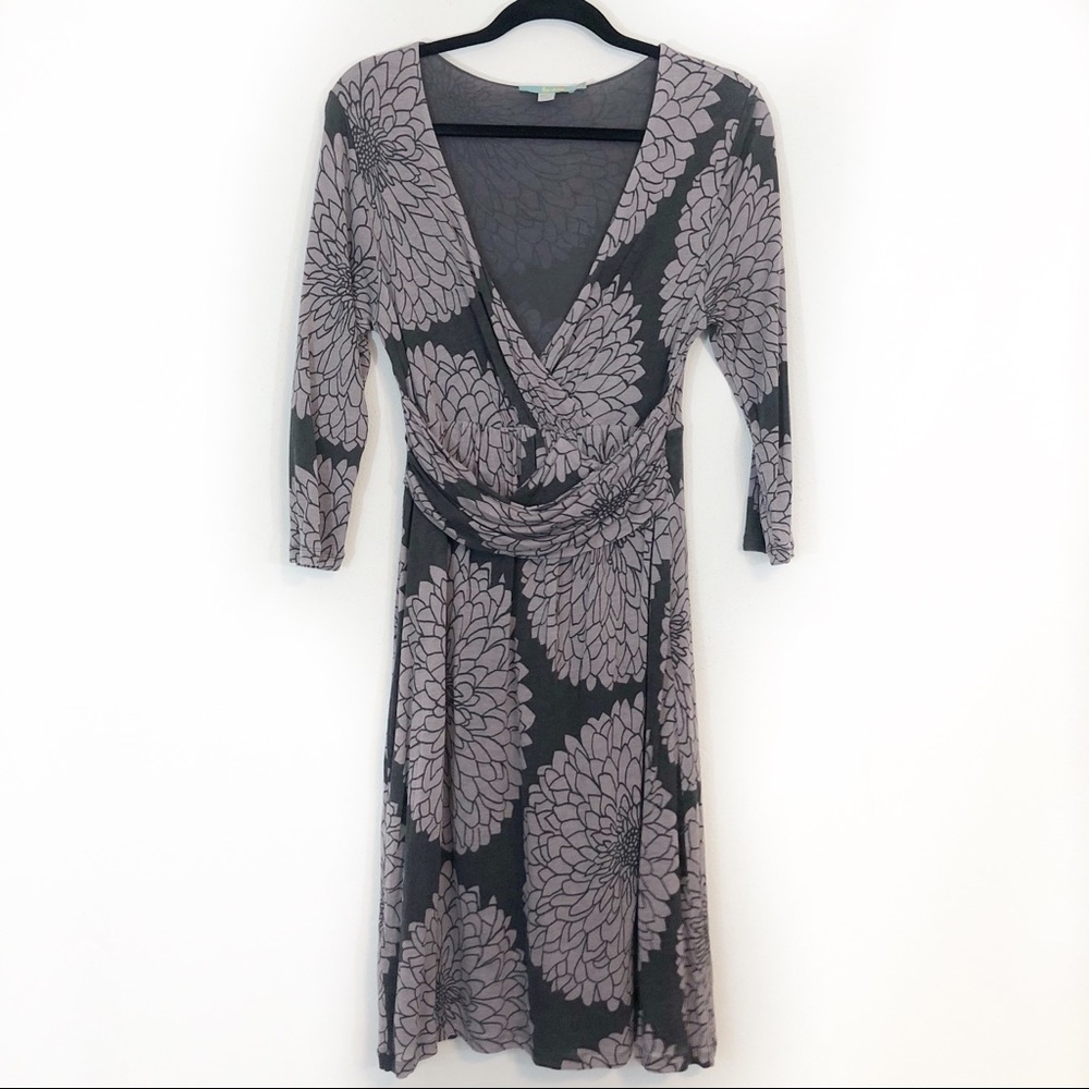 Boden surplice dress gray lavender large flower 8L